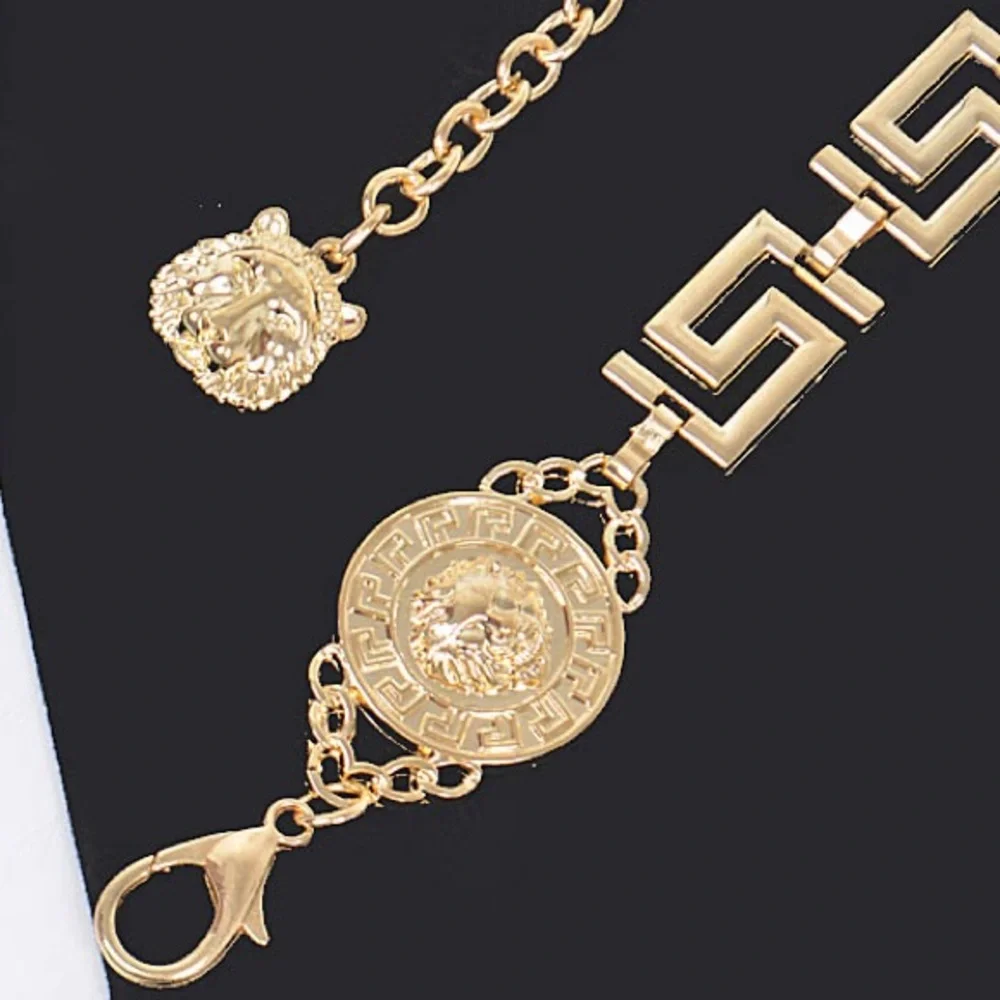 The Royal Metallic Metal Disk Chain Statement Belt